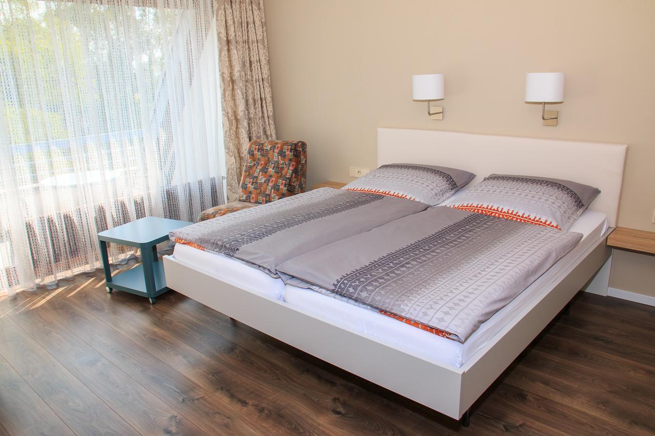 Eschbach  Hotel Zur Suhle מראה חיצוני תמונה