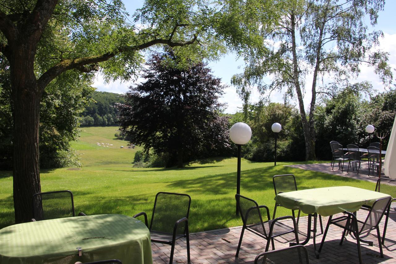 Eschbach  Hotel Zur Suhle מראה חיצוני תמונה